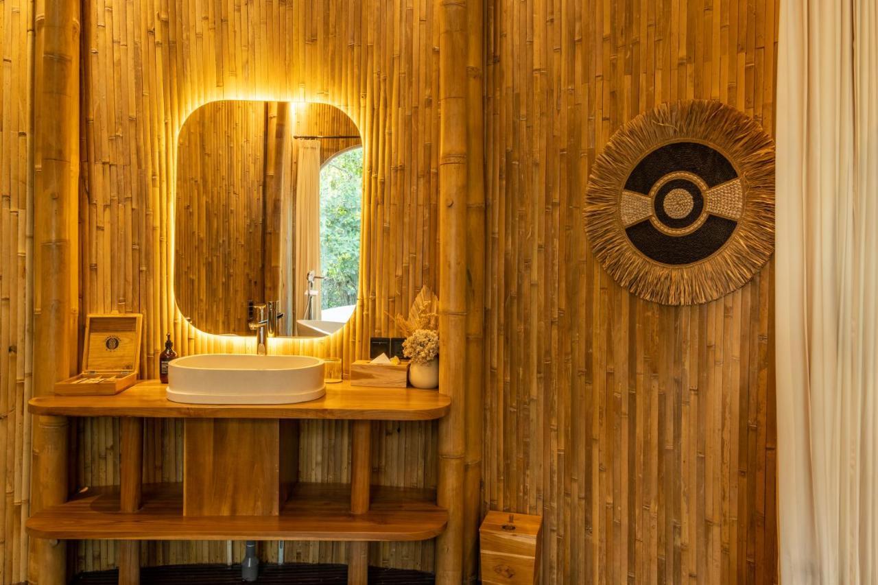 Hotel Jungleight Bali à Tegallalang  Extérieur photo